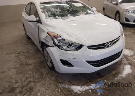 2013 Hyundai Elantra Gls from USA, damaged, VIN 5NPDH4AE6DH274050